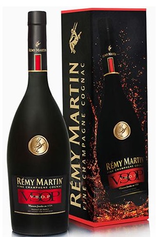 Remy Martin VSOP Cognac Fine Champagne 3,0 40% dd.+ kiöntő