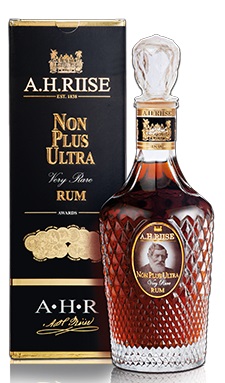 A.H. Riise Non Plus Ultra Very Rare 42% pdd.