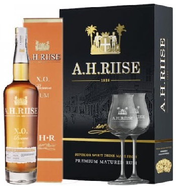 A.H. Riise XO Reserve Rum 0,7 40% dd. + 2 pohár